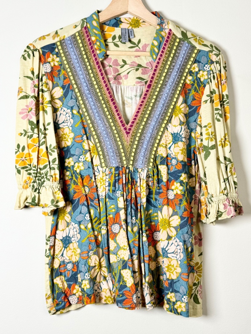 Bl-nk London Stephanie Multi Color Floral Pattern Top Sz Medium - Picture 3 of 12